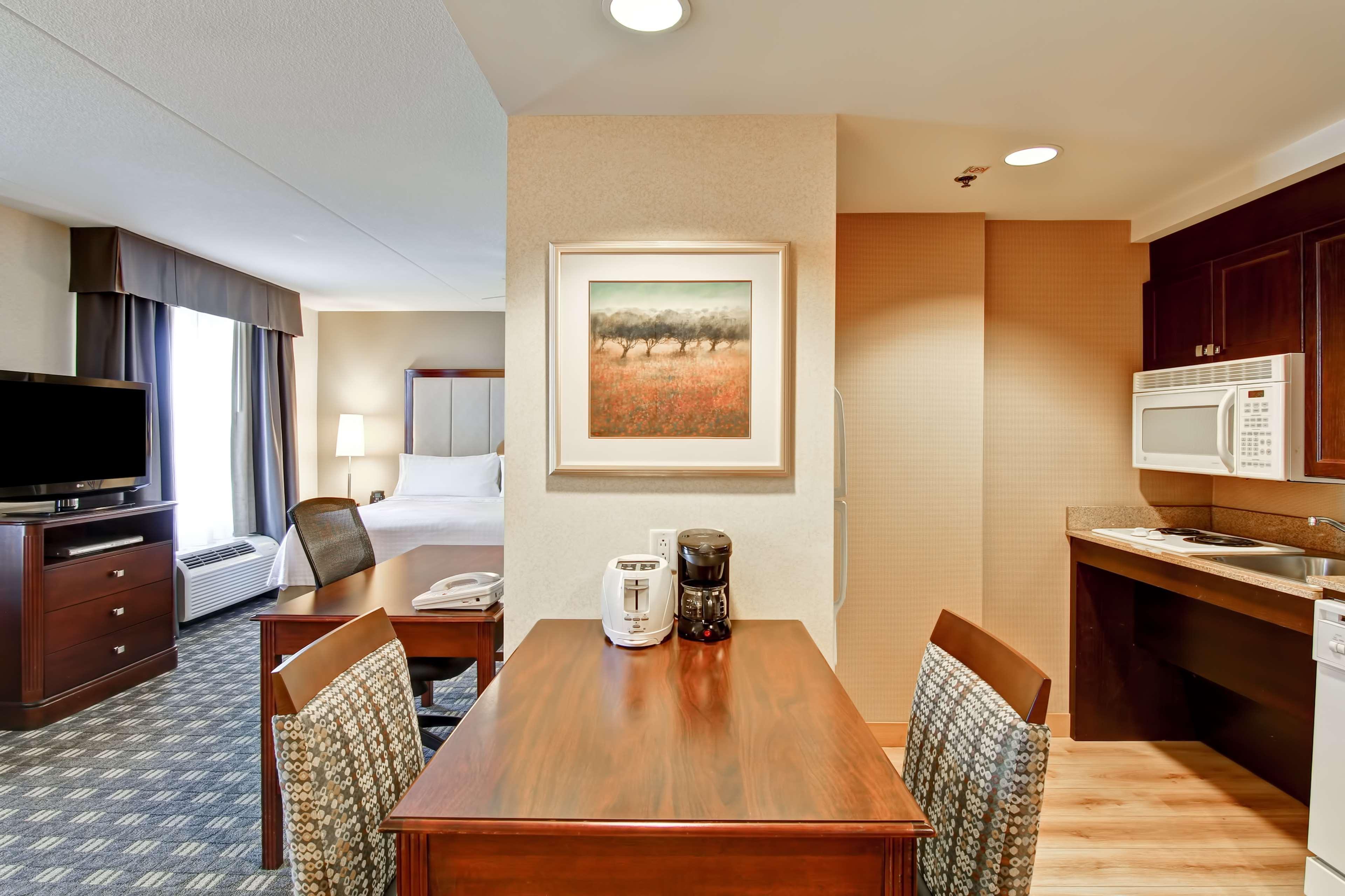 Homewood Suites By Hilton Toronto Місісаґа Екстер'єр фото