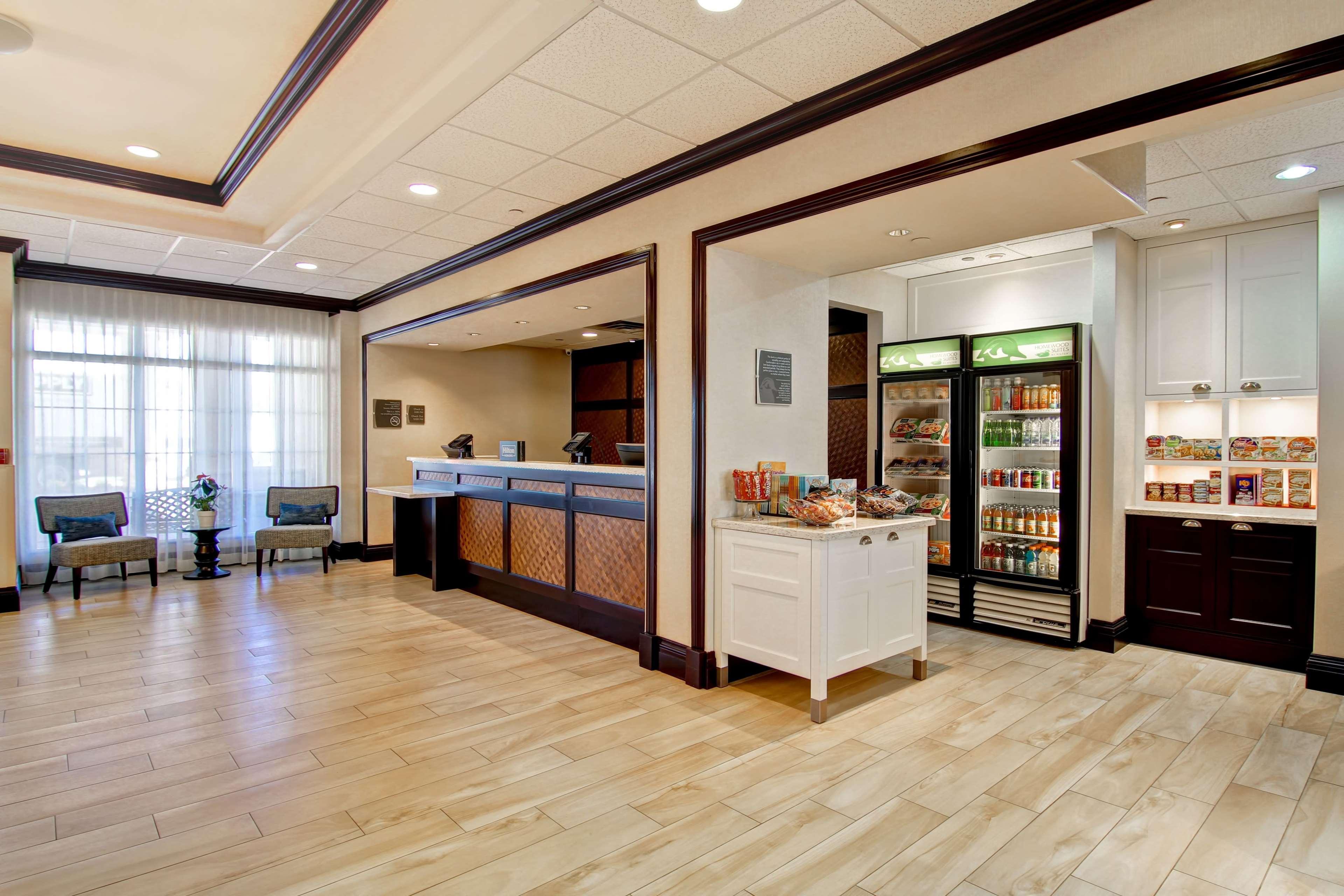 Homewood Suites By Hilton Toronto Місісаґа Екстер'єр фото