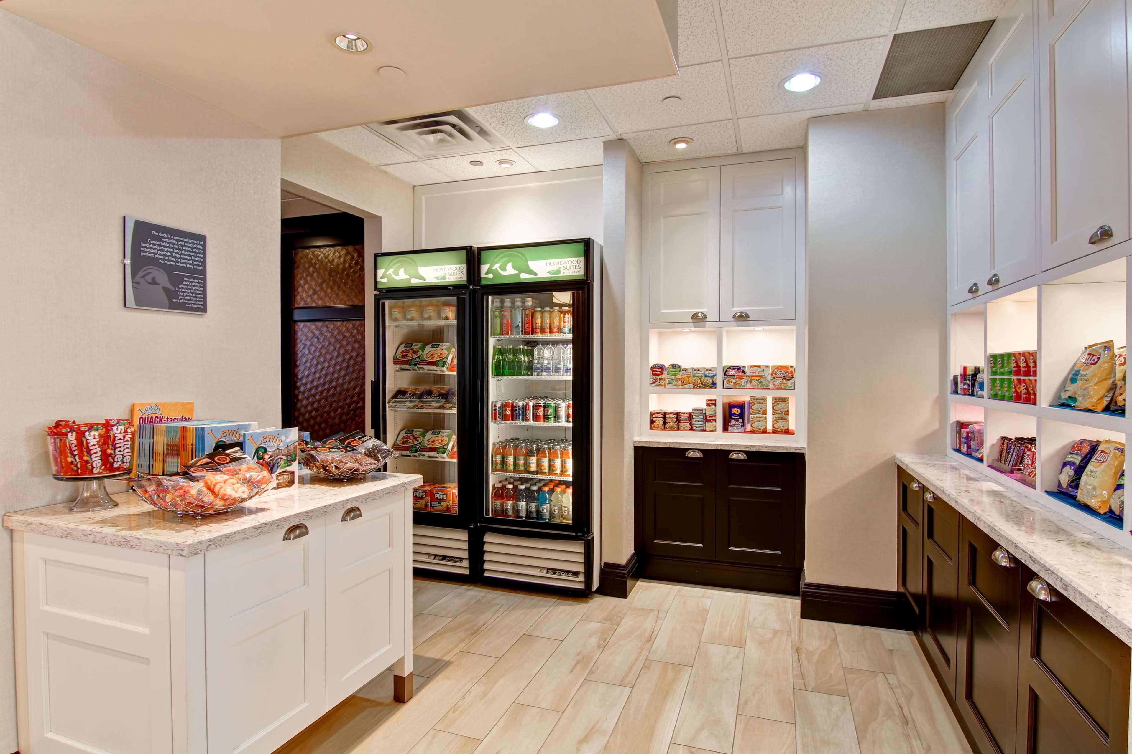 Homewood Suites By Hilton Toronto Місісаґа Екстер'єр фото