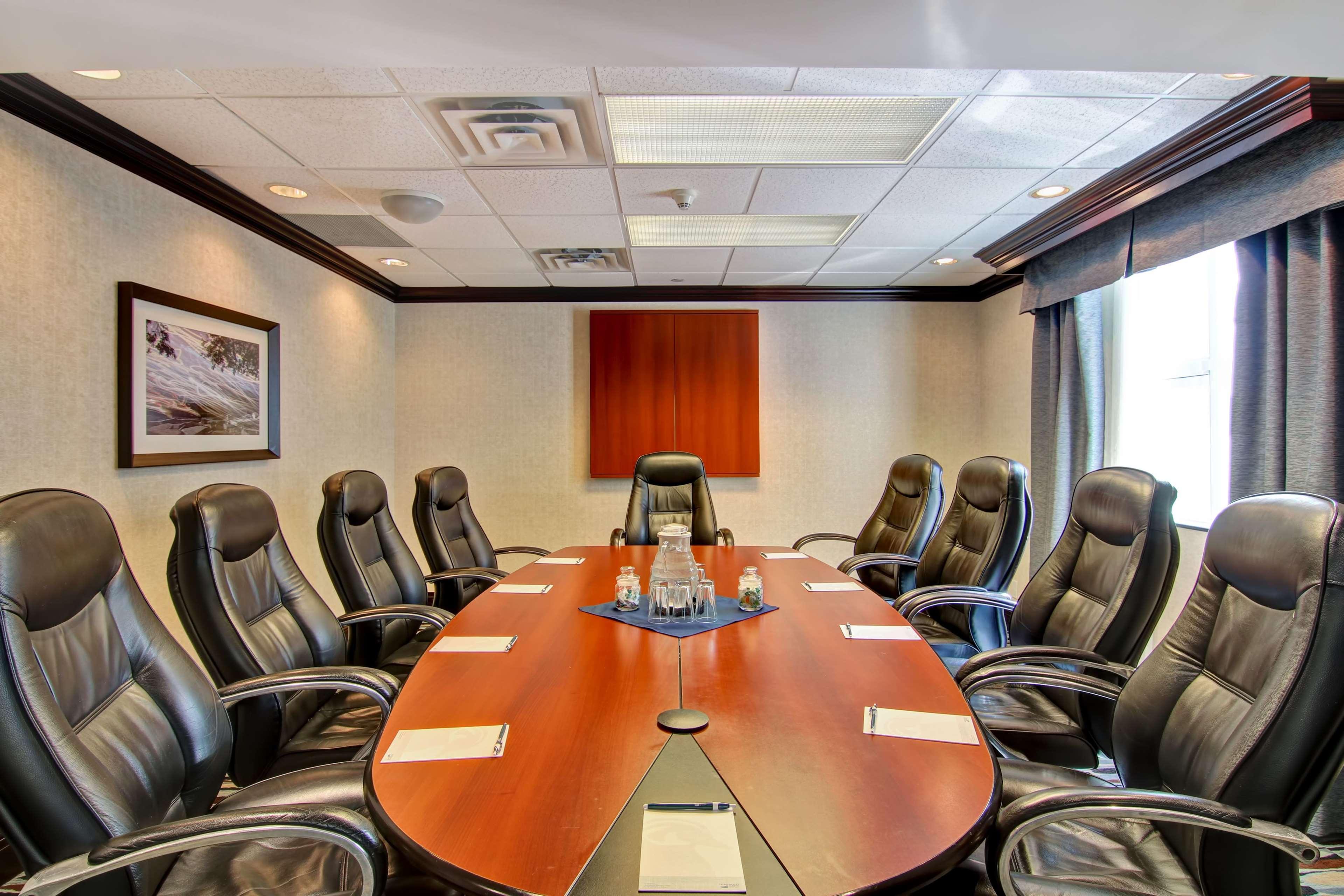 Homewood Suites By Hilton Toronto Місісаґа Екстер'єр фото