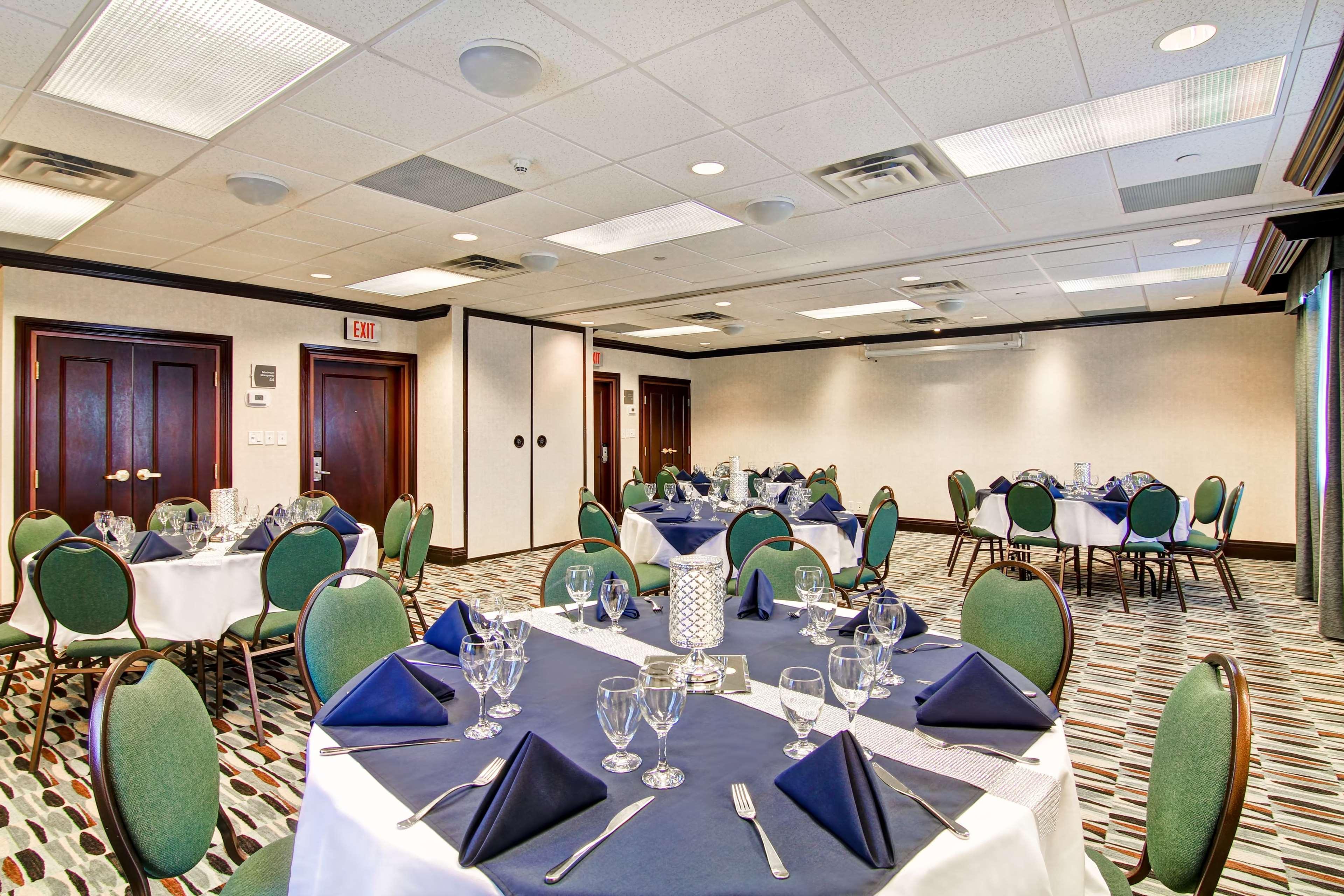 Homewood Suites By Hilton Toronto Місісаґа Екстер'єр фото