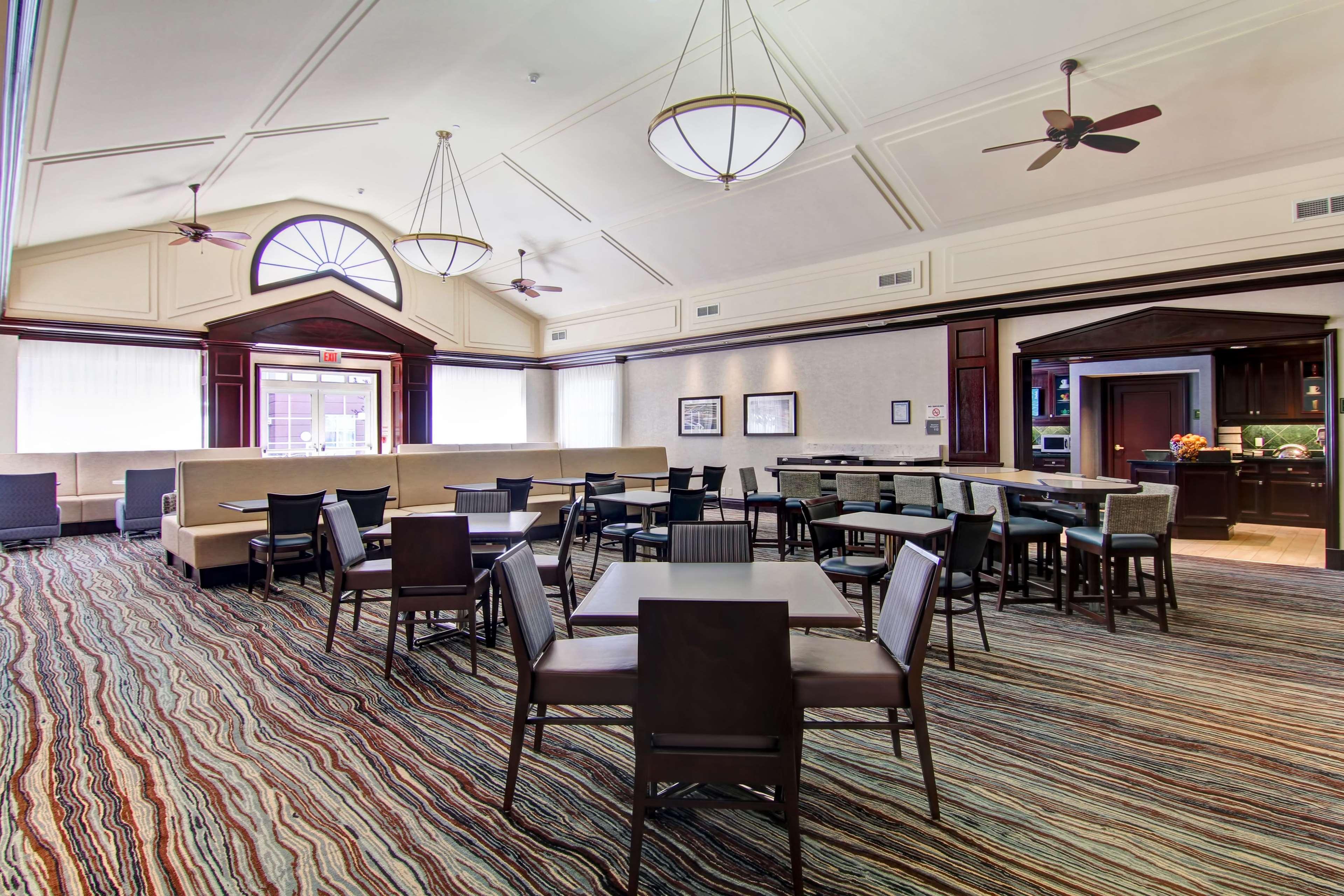 Homewood Suites By Hilton Toronto Місісаґа Екстер'єр фото