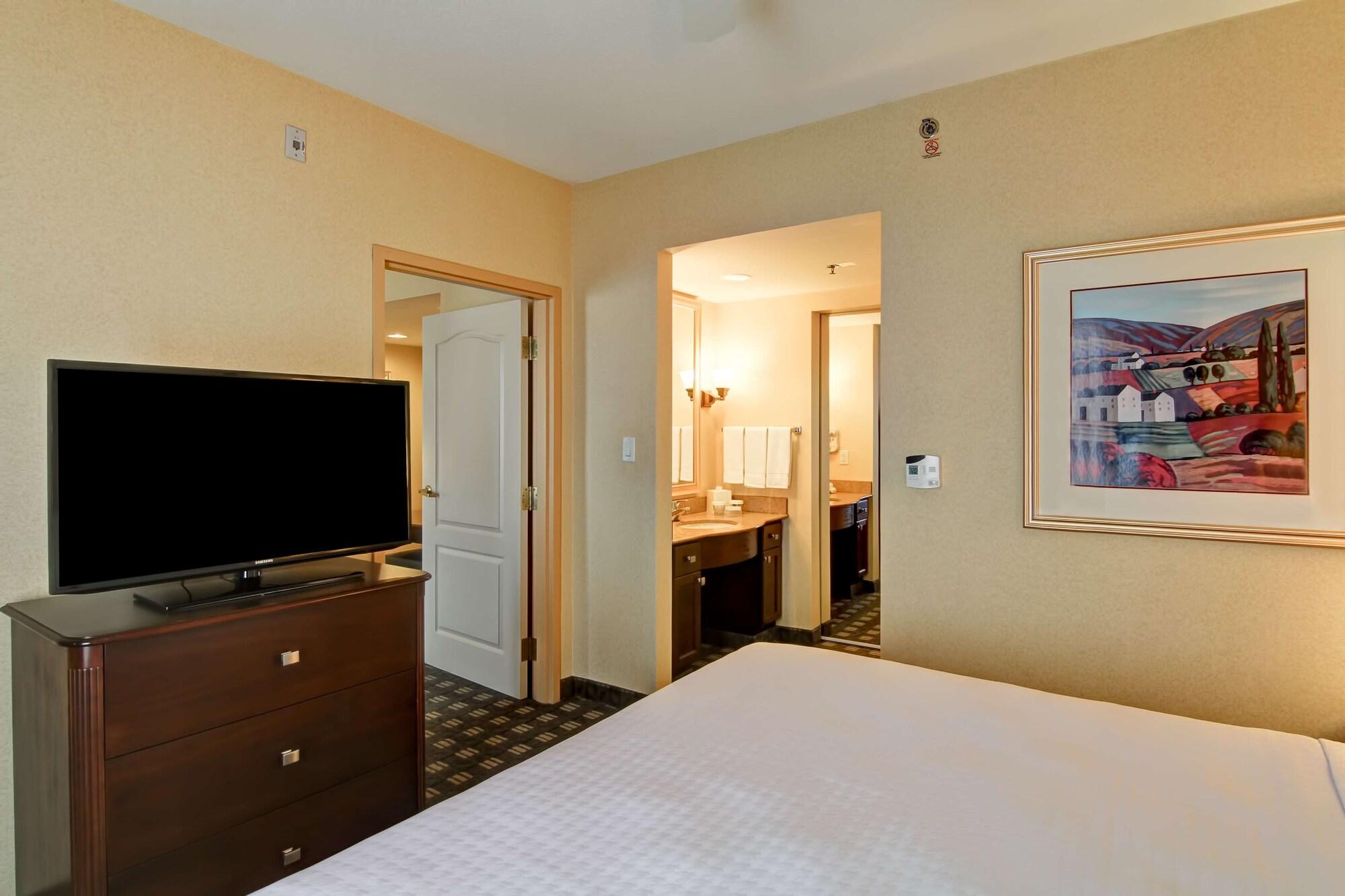 Homewood Suites By Hilton Toronto Місісаґа Екстер'єр фото