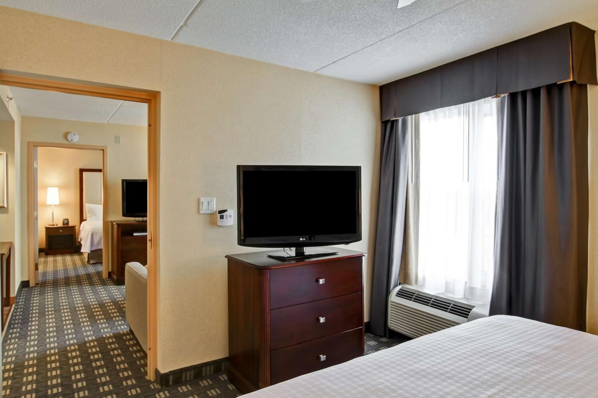 Homewood Suites By Hilton Toronto Місісаґа Екстер'єр фото