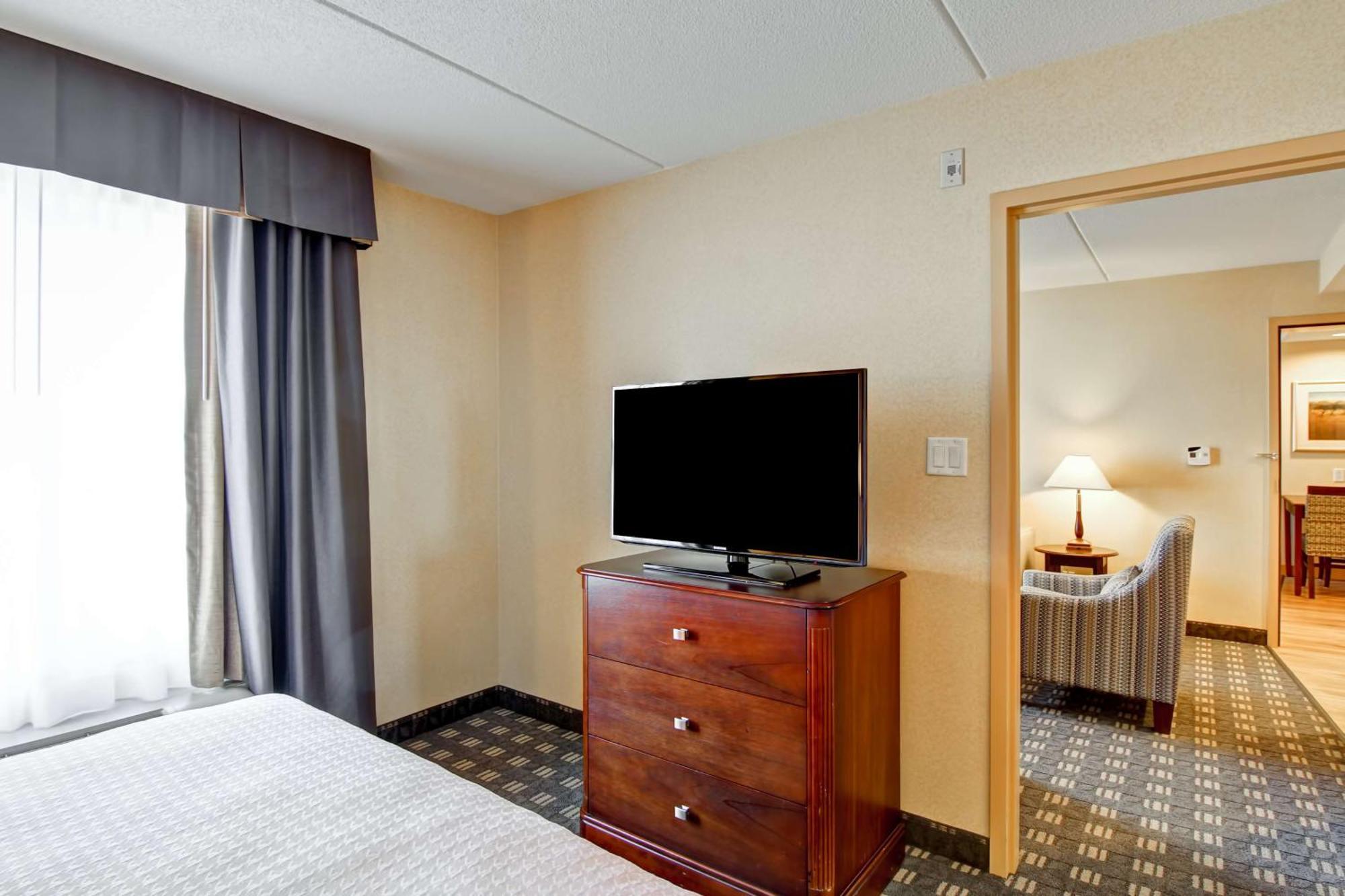 Homewood Suites By Hilton Toronto Місісаґа Екстер'єр фото