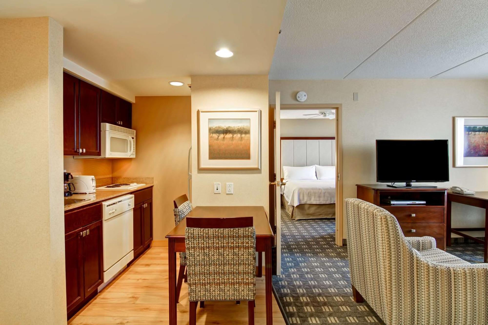 Homewood Suites By Hilton Toronto Місісаґа Екстер'єр фото